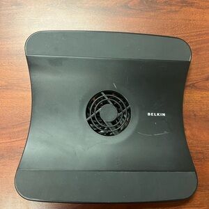 Belkin Black Cooling Pad with Fan